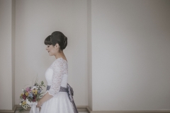 Classic French pleat © Samantha Hook Photography