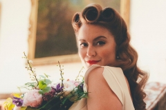 Vintage wedding hair